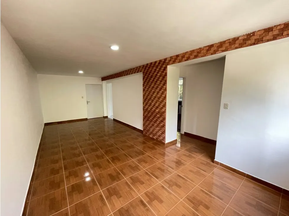 Vendo Apartamento en La Boyera Remodelado - 3