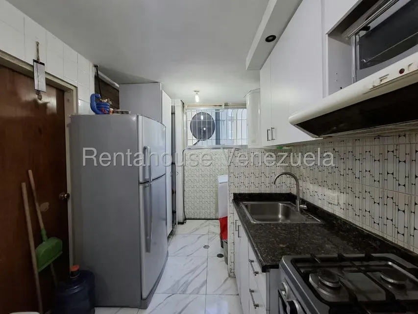 Apartamento (1 Nivel) en Venta en La Urbina, Distrito Metropolitano - 14