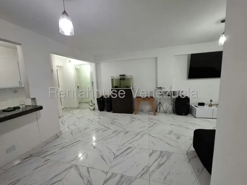 Apartamento (1 Nivel) en Venta en La Urbina, Distrito Metropolitano - 7