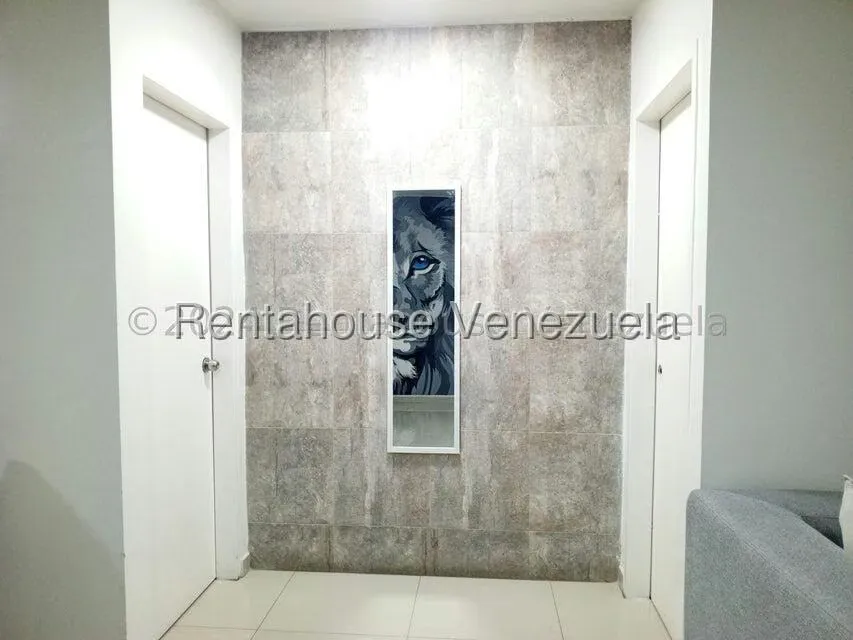 Apartamento (1 Nivel) en Alquiler en Colinas de Bello Monte, Distrito Metropolitano - 10