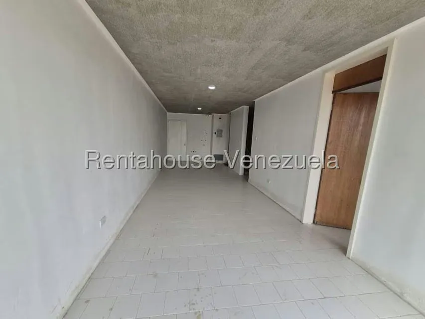 Apartamento (Duplex) en Venta en El Encantado, Distrito Metropolitano - 2