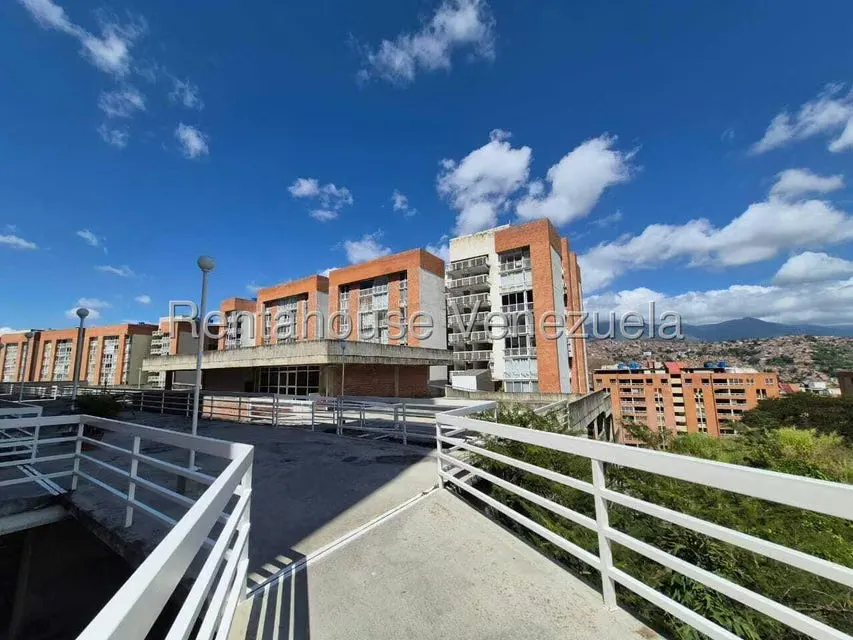 Apartamento (Duplex) en Venta en El Encantado, Distrito Metropolitano - 15