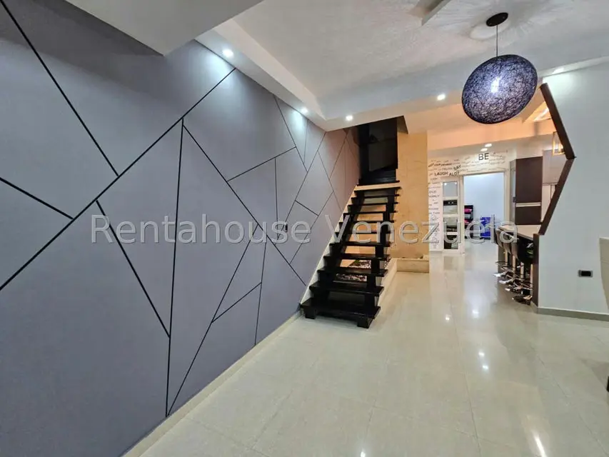 Casa (Duplex) en Venta en Barrio Sucre, Aragua - 26