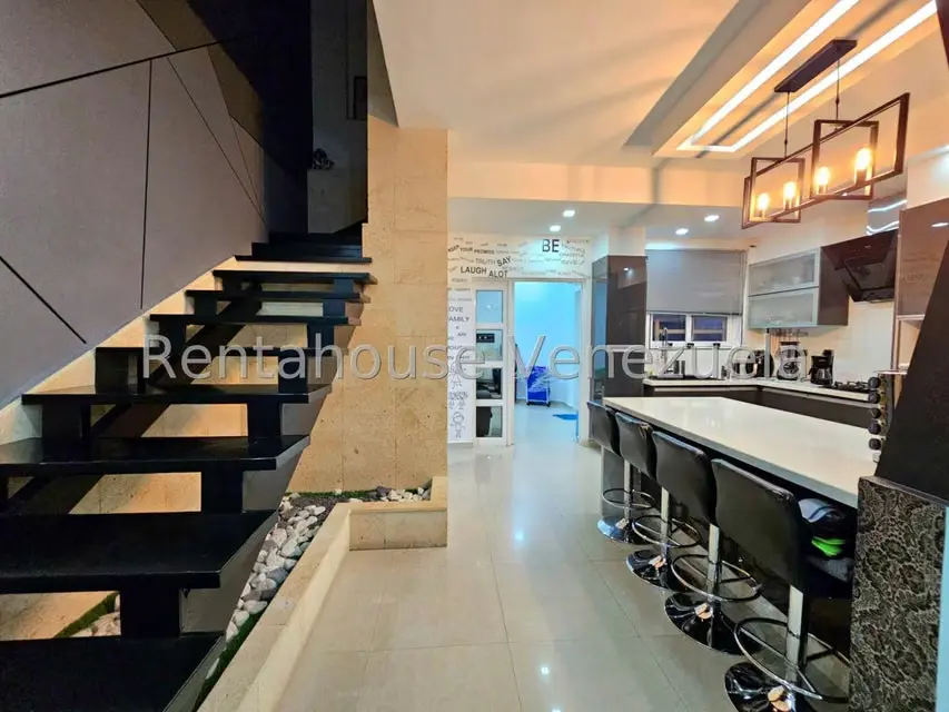 Casa (Duplex) en Venta en Barrio Sucre, Aragua - 7