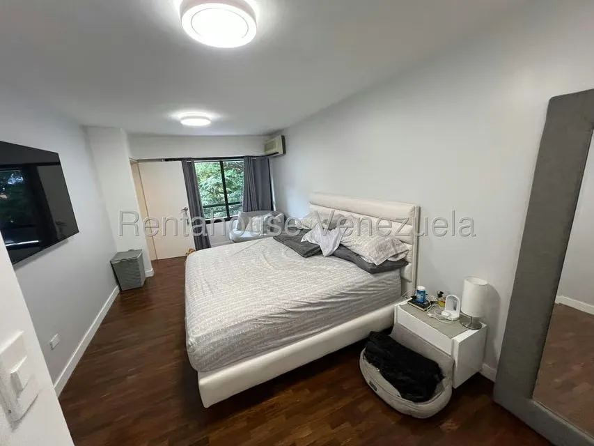 Apartamento (1 Nivel) en Venta en Las Mercedes, Distrito Metropolitano - 13