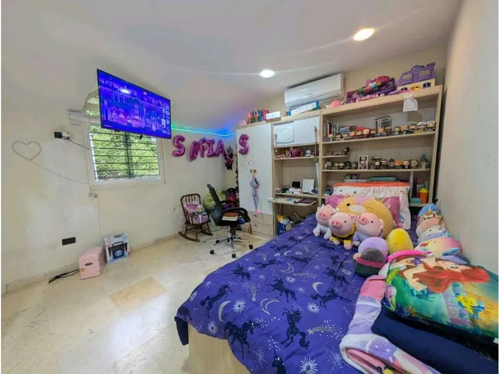 Venta de casa actualizada en Oripoto, Loma Alta, 900M2 - 27