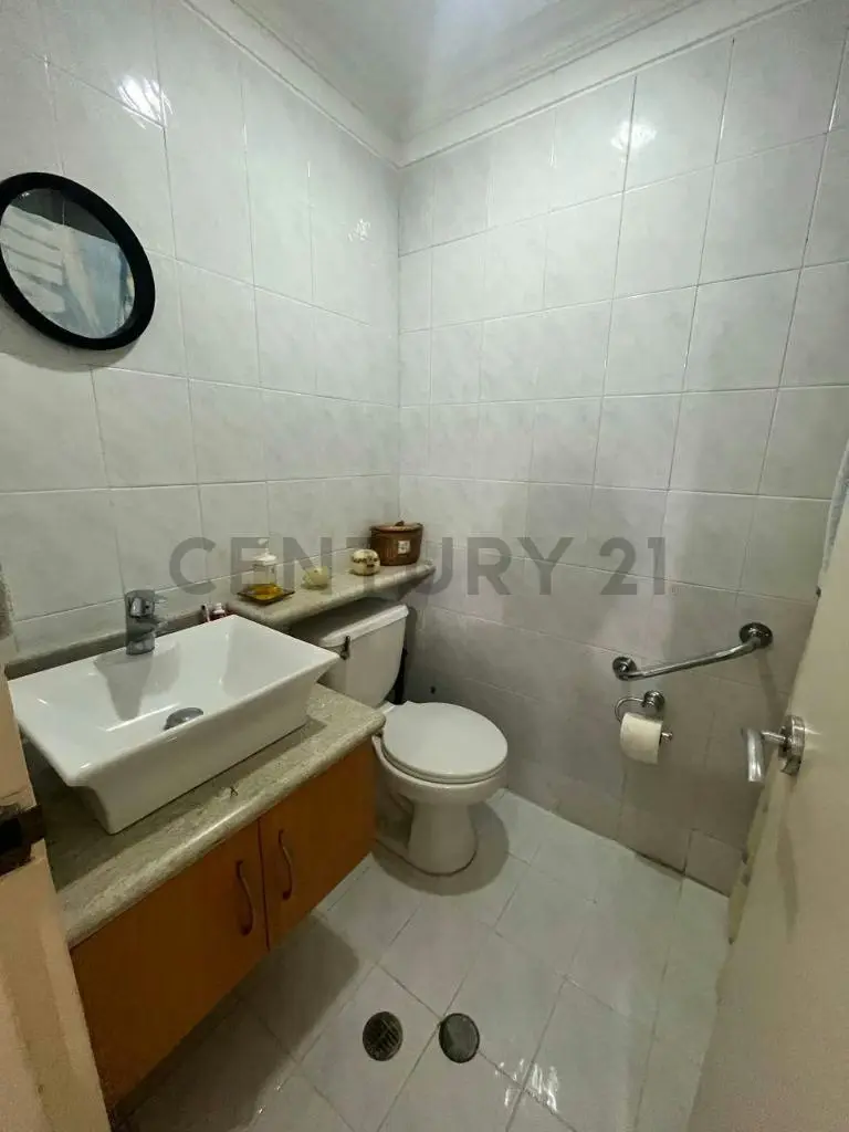 Apartamento Remodelado en La Boyera 127mts2 3ha / 3 ba / 2 pe - 17