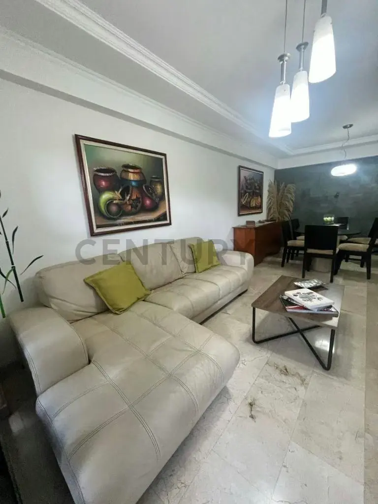 Apartamento Remodelado en La Boyera 127mts2 3ha / 3 ba / 2 pe - 5