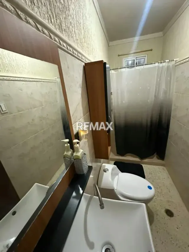 Exclusivo Townhouse en Villa Gueret: Confort, Seguridad y Estilo en 298 m² - 18