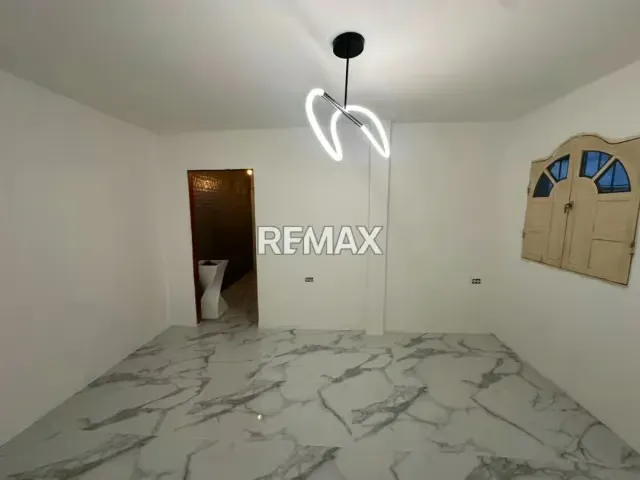 Exclusivo Townhouse en Villa Gueret: Confort, Seguridad y Estilo en 298 m² - 8