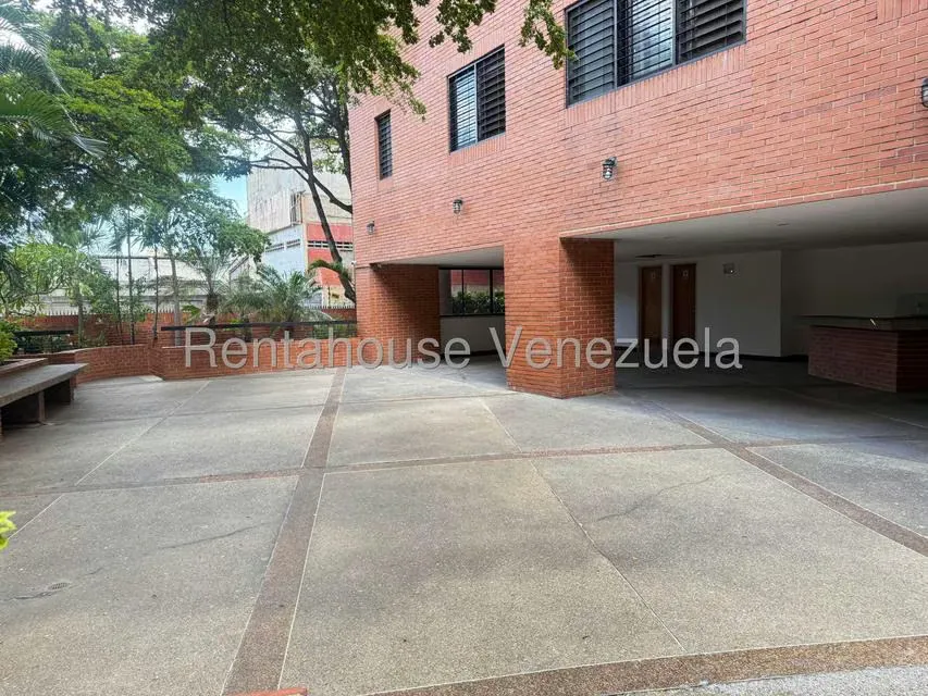 Apartamento (1 Nivel) en Venta en El Rosal, Distrito Metropolitano - 24