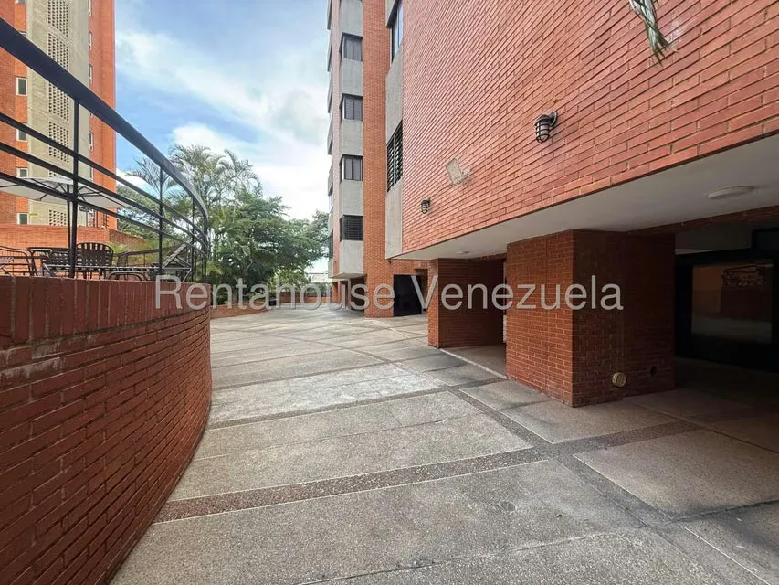 Apartamento (1 Nivel) en Venta en El Rosal, Distrito Metropolitano - 25