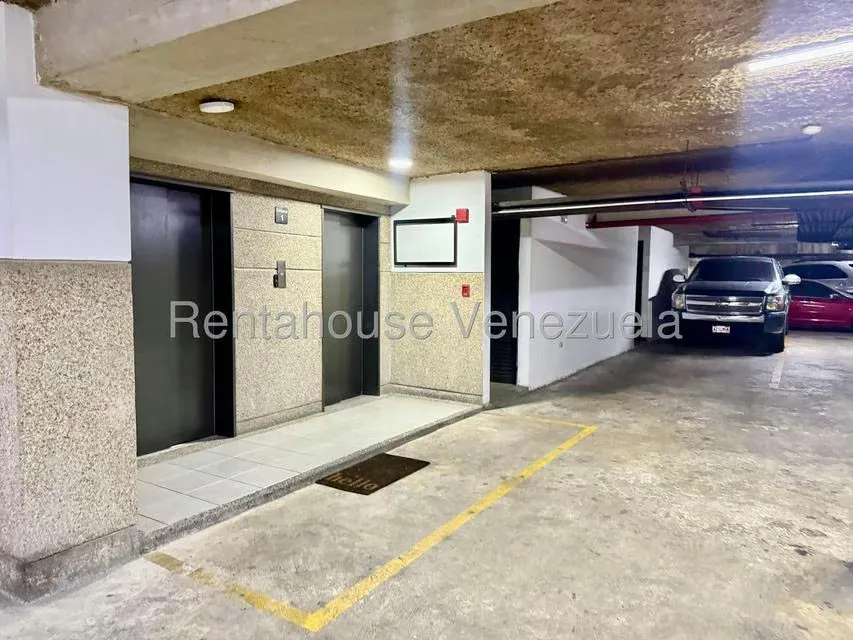 Apartamento (1 Nivel) en Venta en El Rosal, Distrito Metropolitano - 30