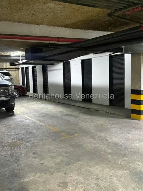 Apartamento (1 Nivel) en Venta en El Rosal, Distrito Metropolitano - 32