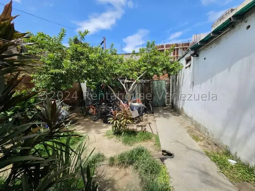 Terreno (Comercial) en Venta en Zona Centro, Aragua - 15