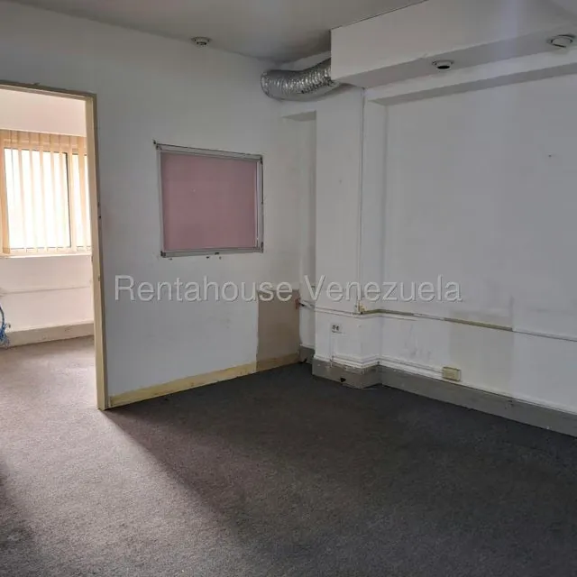 Oficina en Venta en Parroquia Catedral, Distrito Metropolitano - 14