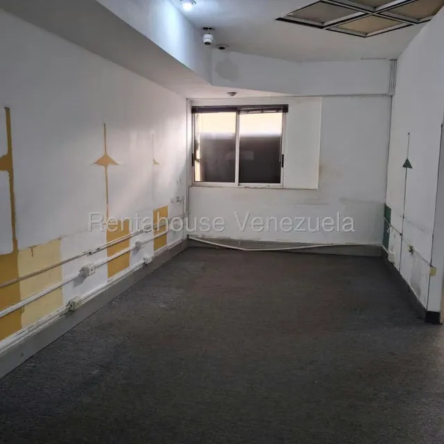 Oficina en Venta en Parroquia Catedral, Distrito Metropolitano - 15