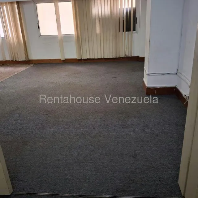 Oficina en Venta en Parroquia Catedral, Distrito Metropolitano - 18