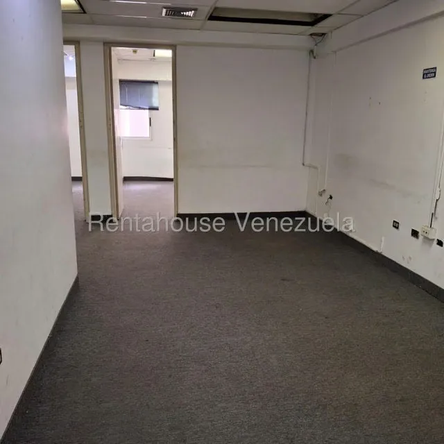 Oficina en Venta en Parroquia Catedral, Distrito Metropolitano - 30