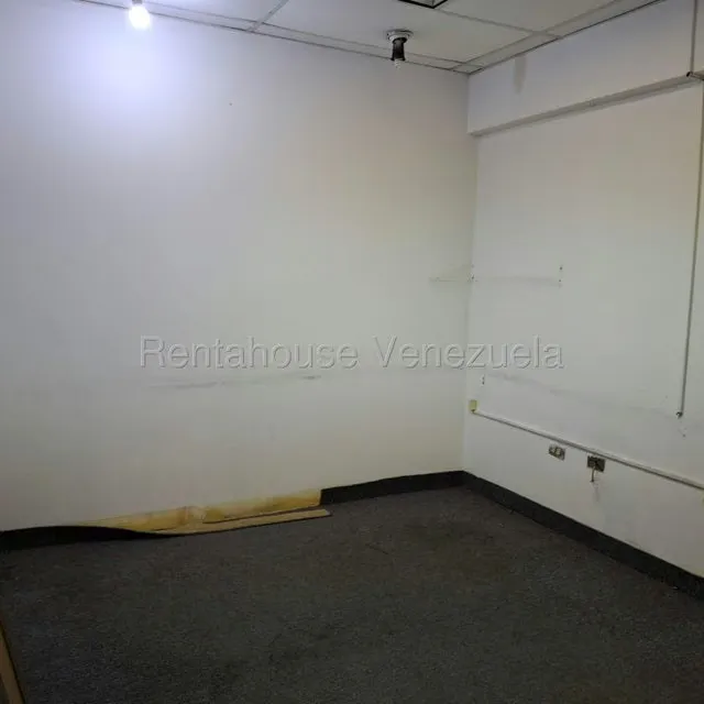Oficina en Venta en Parroquia Catedral, Distrito Metropolitano - 31