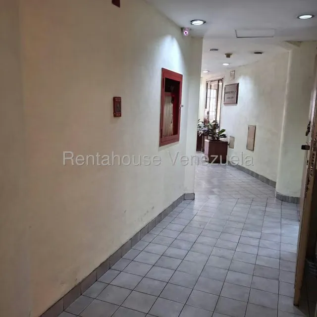Oficina en Venta en Parroquia Catedral, Distrito Metropolitano - 42