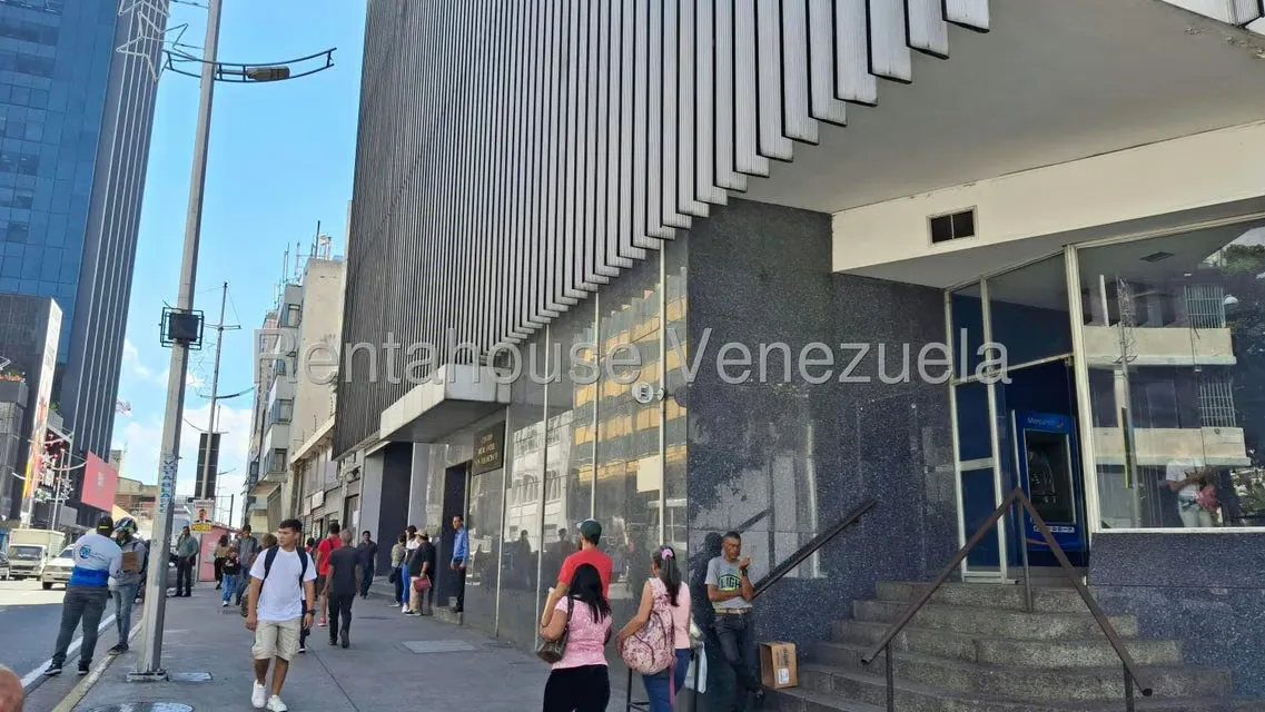 Oficina en Venta en Parroquia Catedral, Distrito Metropolitano - 45