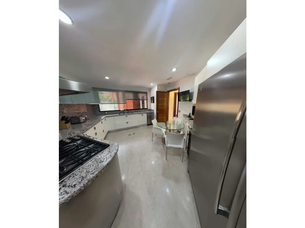 Se vende apto 260m2 3H+S/3.5B+S/4P Colinas de Valle Arriba - 14
