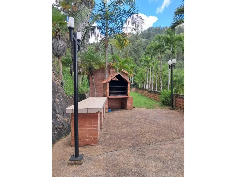 Se vende terreno 53.033m2 c/ bienhechuria 2.984m2 El Hatillo 7557 - 22