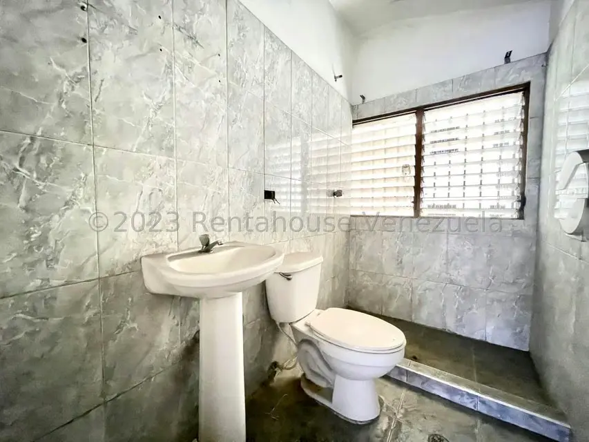 Edificio en Venta en Colinas de Bello Monte, Distrito Metropolitano - 12