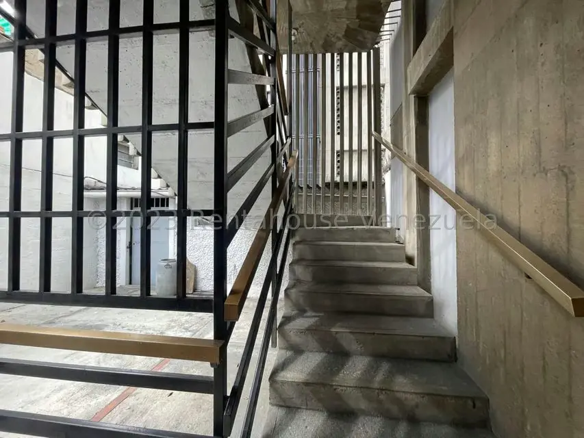 Edificio en Venta en Colinas de Bello Monte, Distrito Metropolitano - 8