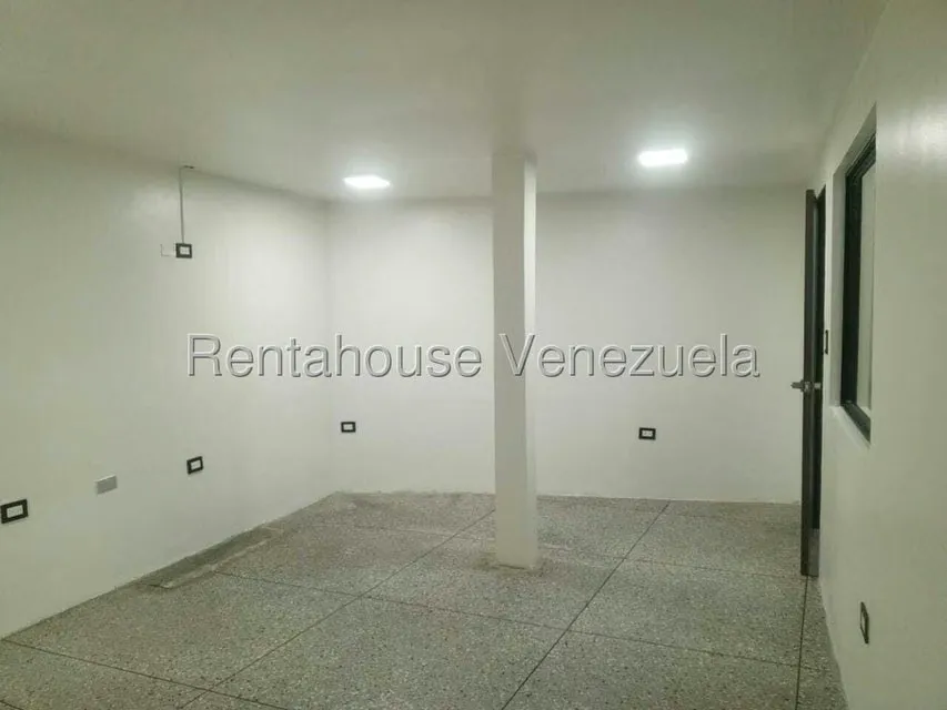 Local Comercial en Alquiler en Centro, Lara - 11
