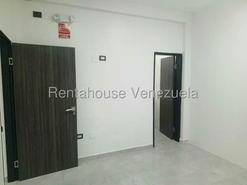 Local Comercial en Alquiler en Centro, Lara - 16