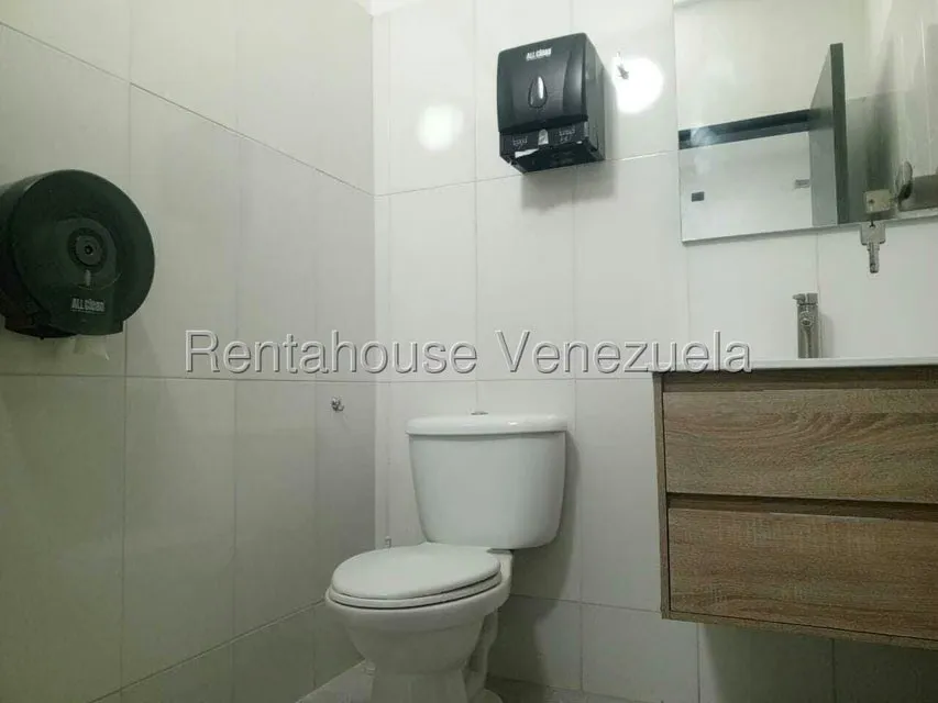 Local Comercial en Alquiler en Centro, Lara - 27