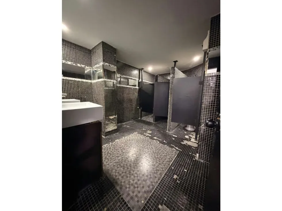 LOCAL COMERCIAL - MACARACUAY - 330 Mts2 - 14