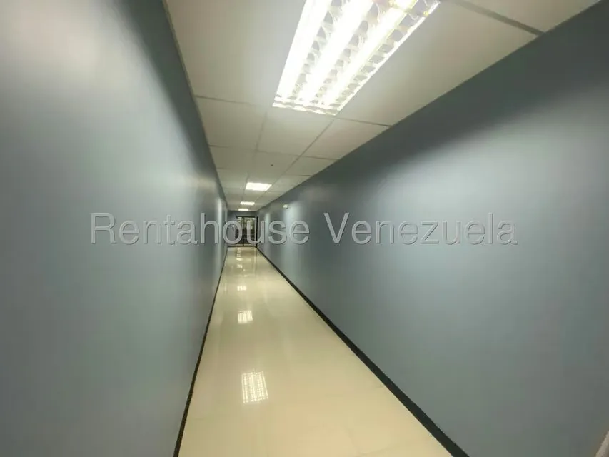 Oficina en Venta en Los Samanes, Distrito Metropolitano - 13
