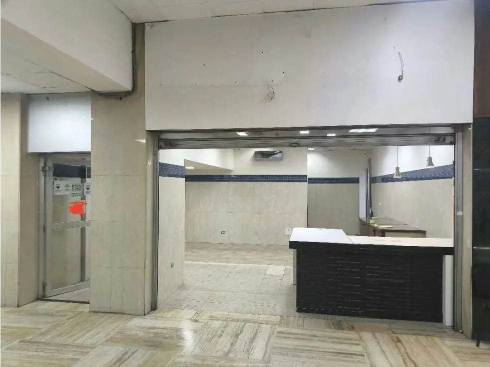C. C. Concresa ALQUILO local 55m2 + 20m2 Mezz (mogo)