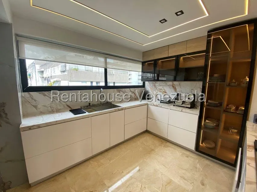 Apartamento (1 Nivel) en Venta en Altamira, Distrito Metropolitano - 13