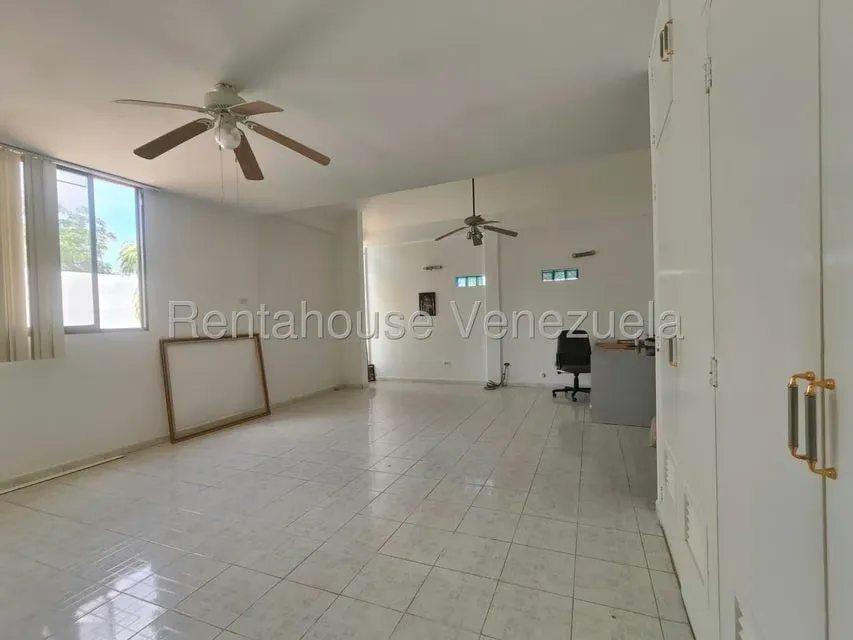 Casa (1 Nivel) en Venta en Judibana, Falcon - 25