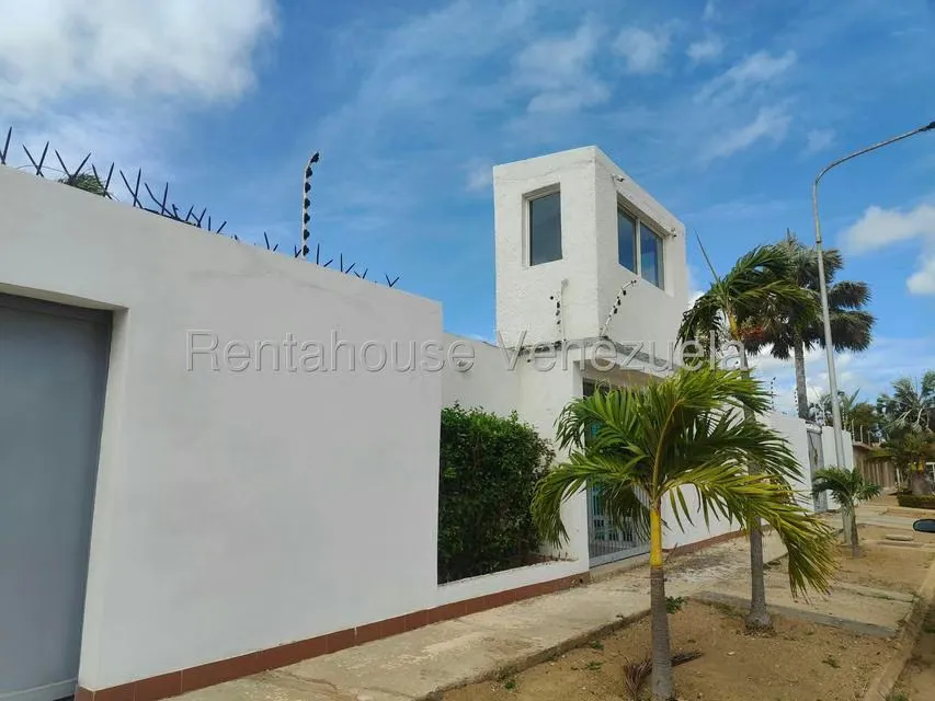 Casa (1 Nivel) en Venta en Judibana, Falcon - 64