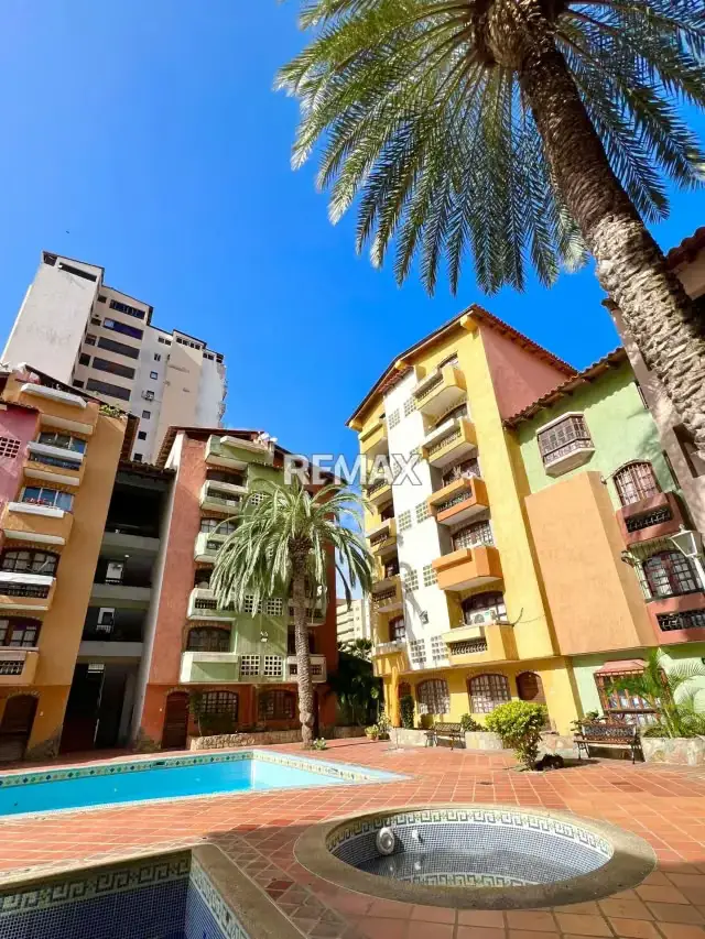 EN VENTA APARTAMENTO EN COSTA AZUL