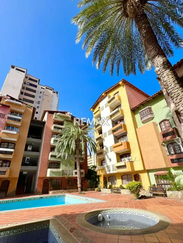 EN VENTA APARTAMENTO EN COSTA AZUL