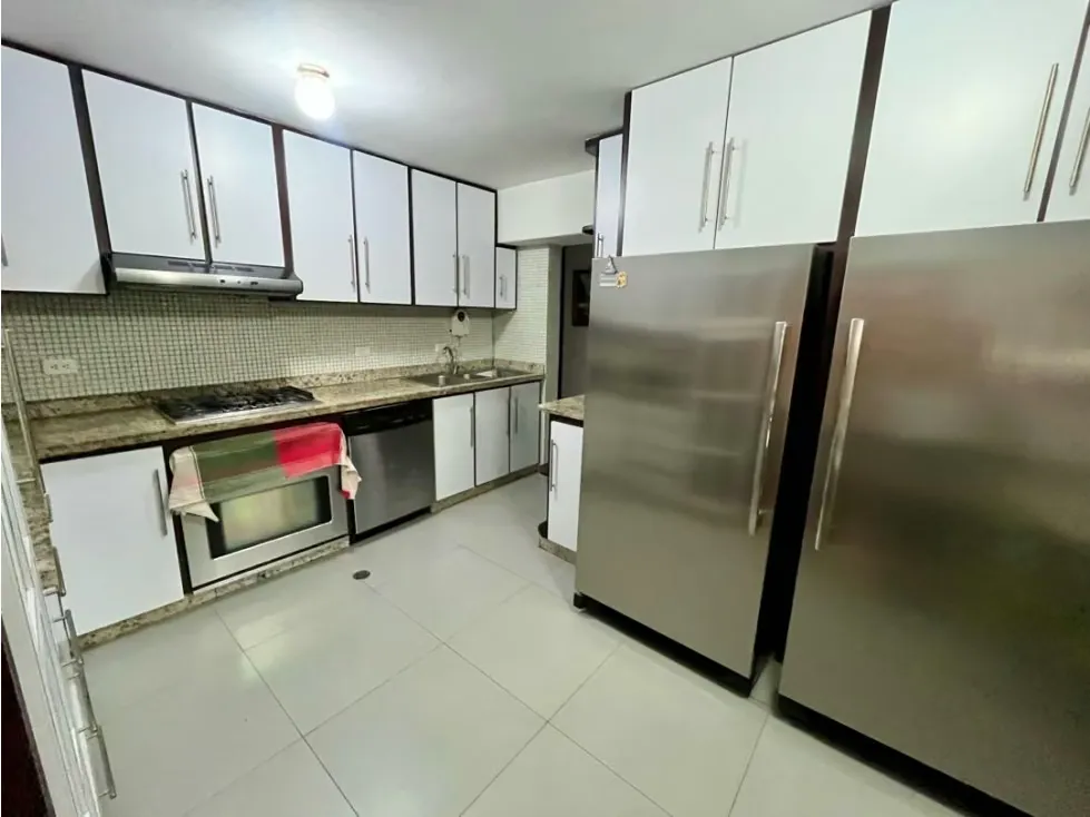 Se vende apartamento 344m2 La Lagunita 4887 - 6