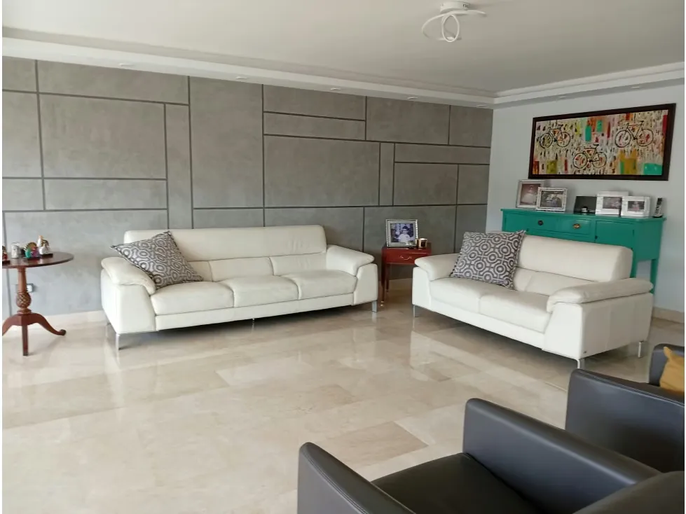Vendo PB remodelada con vista 395m2 6hab 5b 3p Los Naranjos 0194 - 2