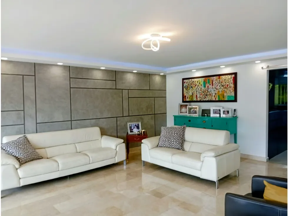 Vendo PB remodelada con vista 395m2 6hab 5b 3p Los Naranjos 0194 - 3