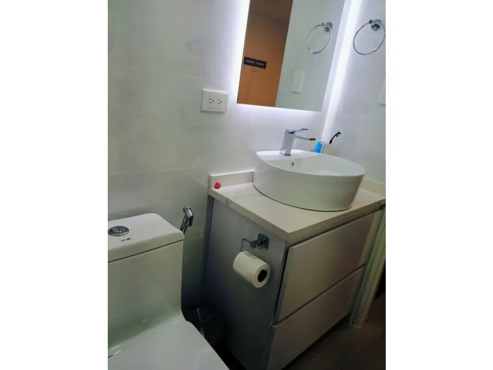 Vendo PB remodelada con vista 395m2 6hab 5b 3p Los Naranjos 0194 - 47