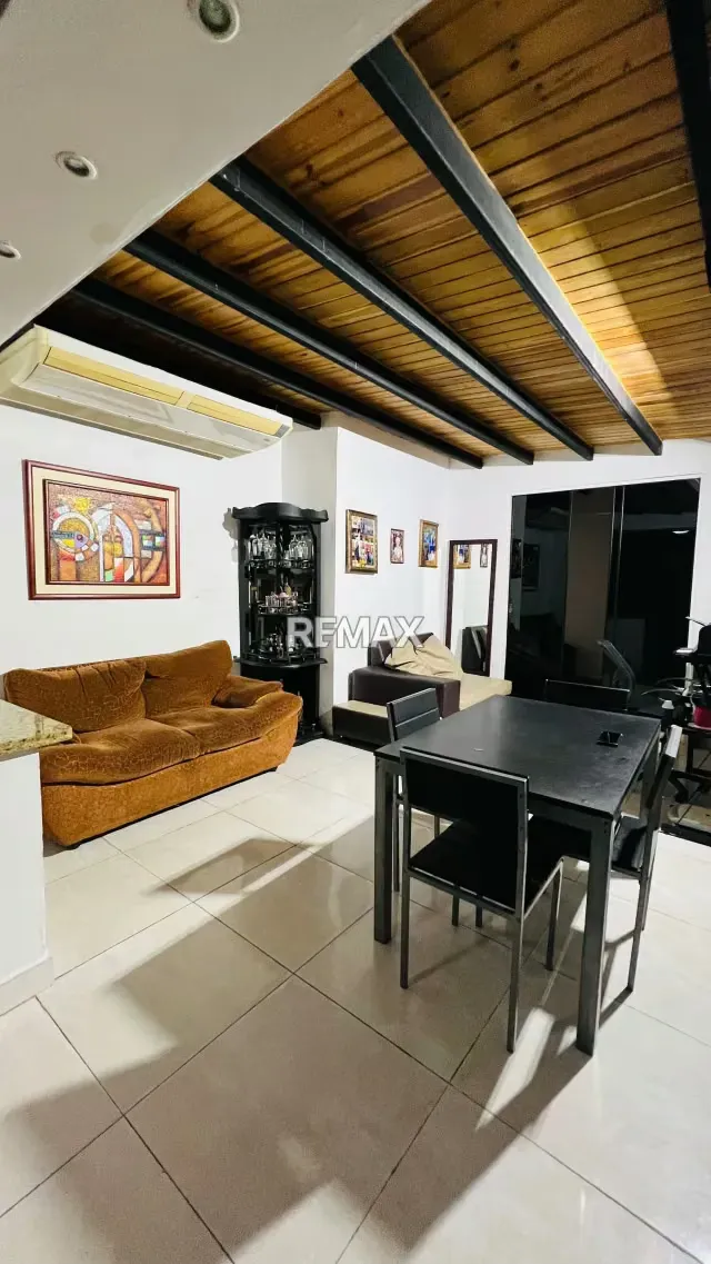 En venta casa remodelada en la Urbanización Llano alto, Araure - 6