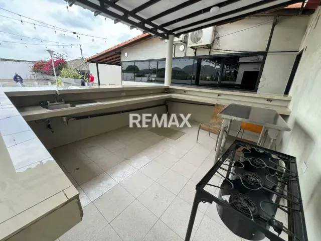 Local comercial para comida rapida en alquiler av. florencio jimenez - 5