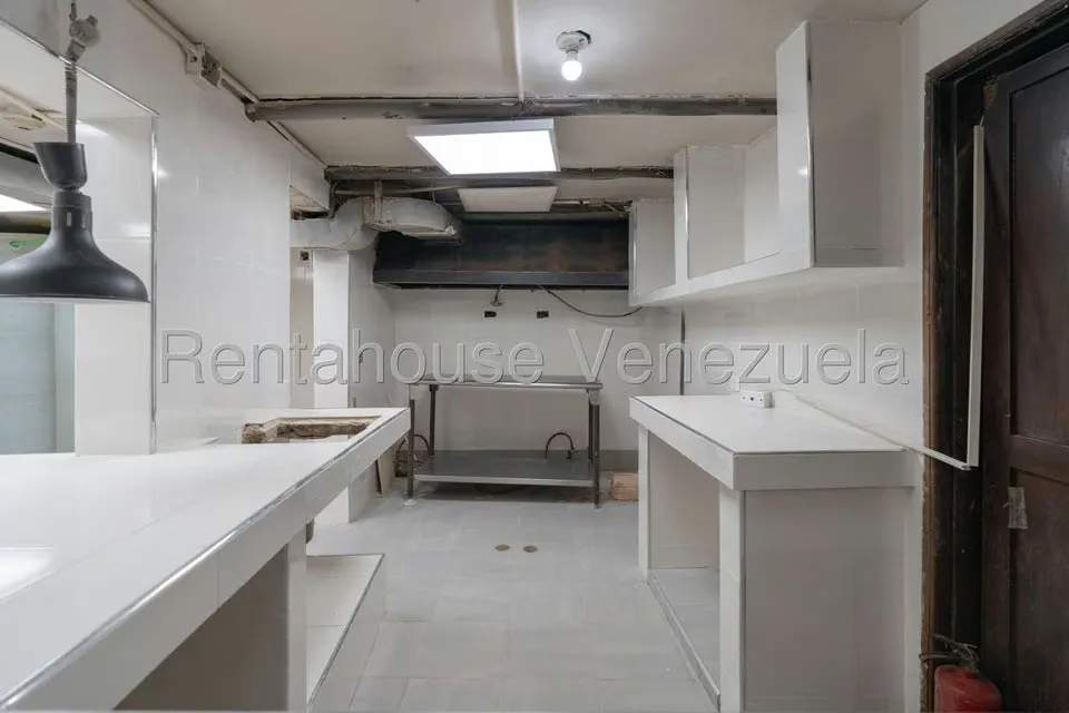 Local Comercial en Venta en El Hatillo, Distrito Metropolitano - 24