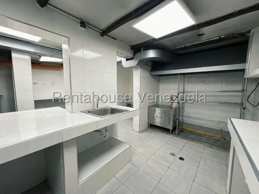 Local Comercial en Venta en El Hatillo, Distrito Metropolitano - 25