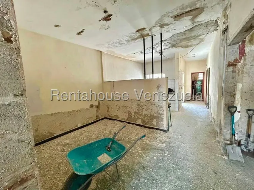Local Comercial en Venta en Centro, Lara - 11